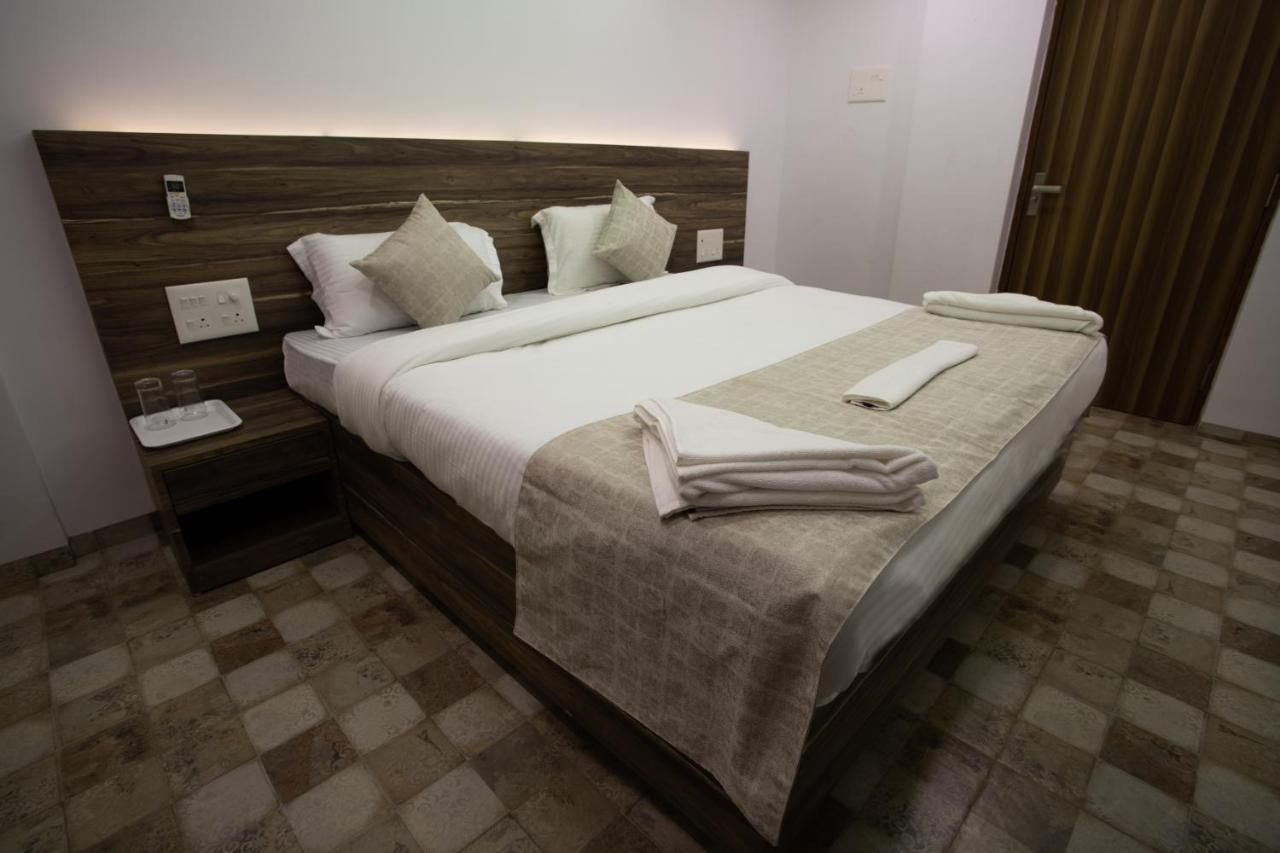 Villa De Orange Siolim Bagian luar foto